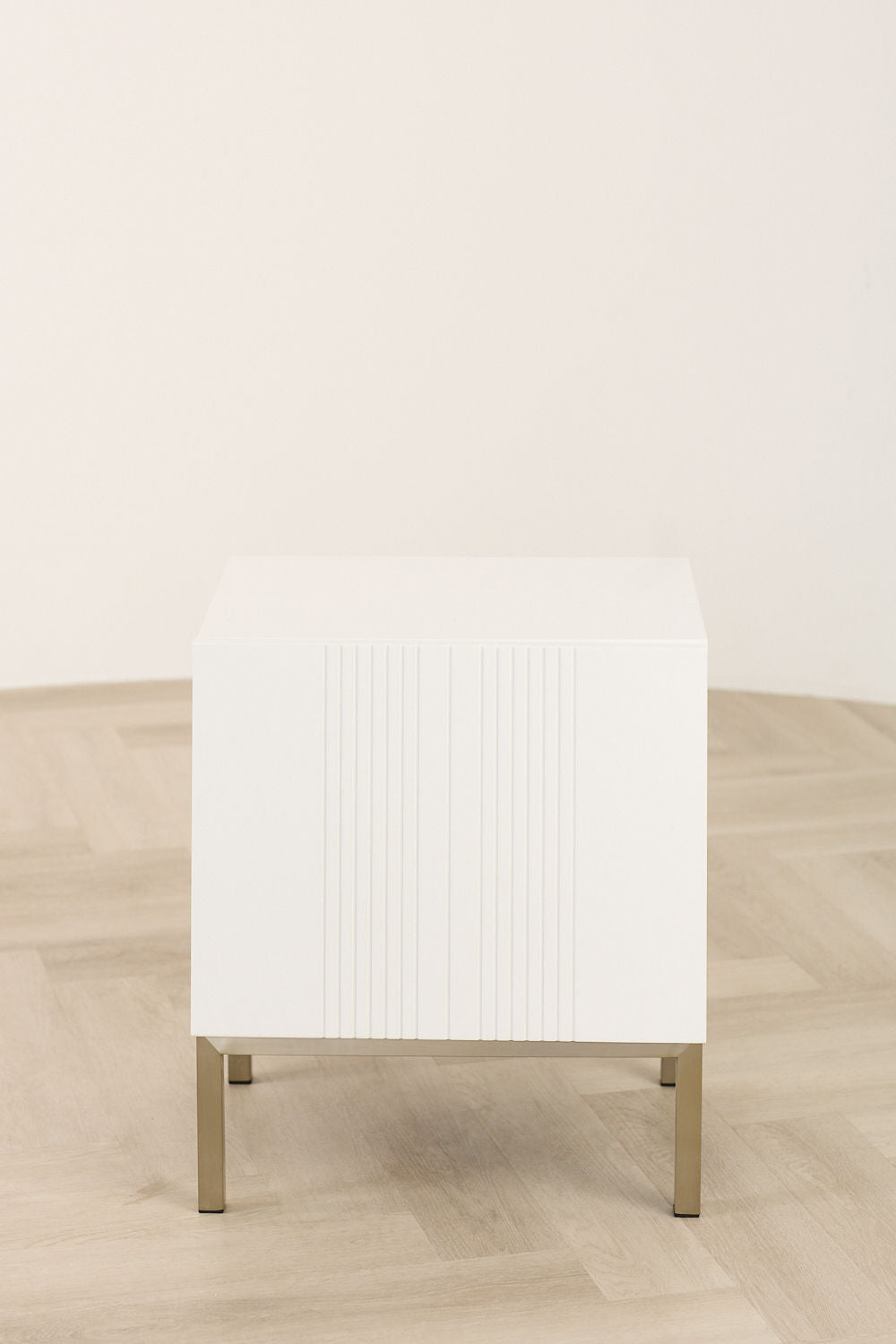 IONA LAMP TABLE